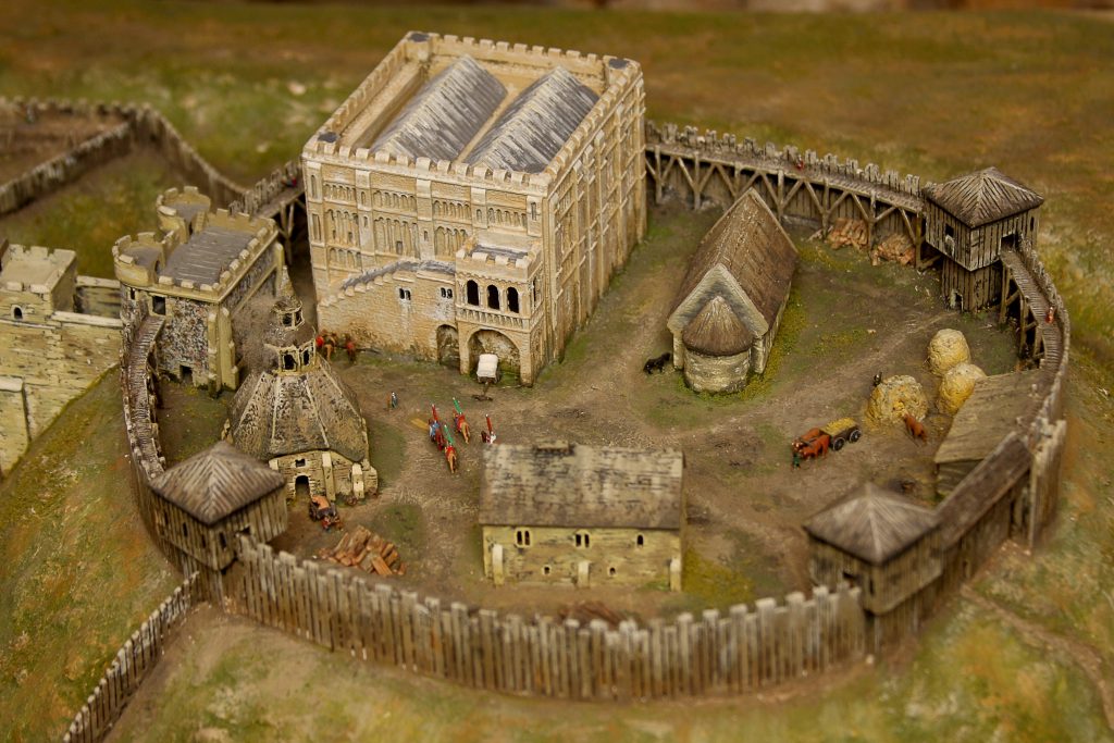 This image has an empty alt attribute; its file name is Reconstruction-of-early-Norwich-Castle-1024x683.jpg